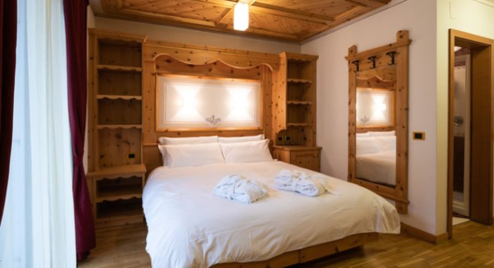 Hotel Medil (Campitello), Val di Fassa ski chalet, image 6